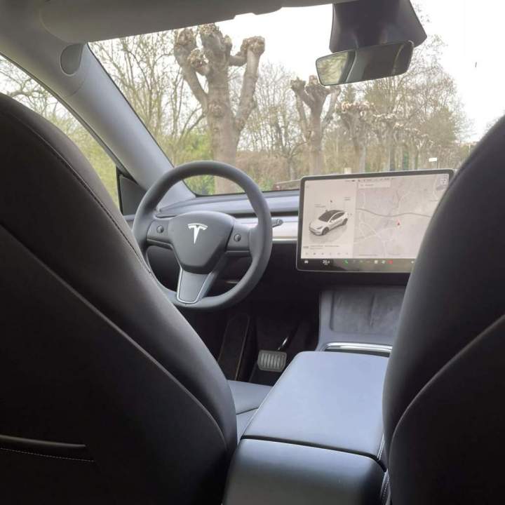 tesla3